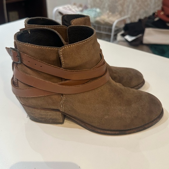 H by Hudson suede and leather Horrigan booties 38 - Picture 6 of 11